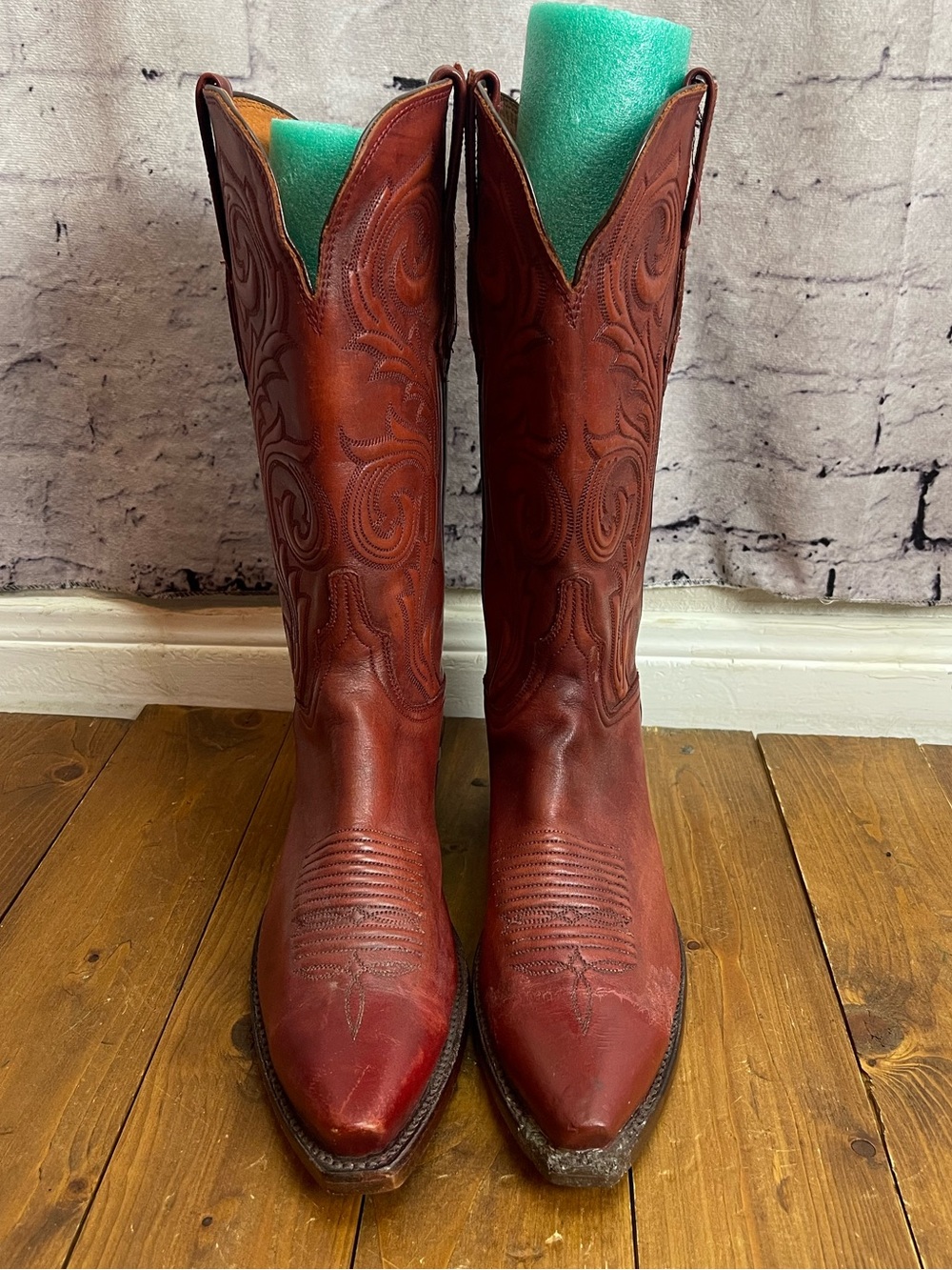 Lucchese Nicole red leather cowgirl boots Womens size 8.5B - REPAIRED - Picture 2 of 12